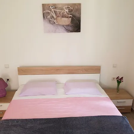 Apartments And Rooms Rosemari * Mali Losinj