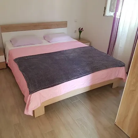 Apartments And Rooms Rosemari * Mali Losinj
